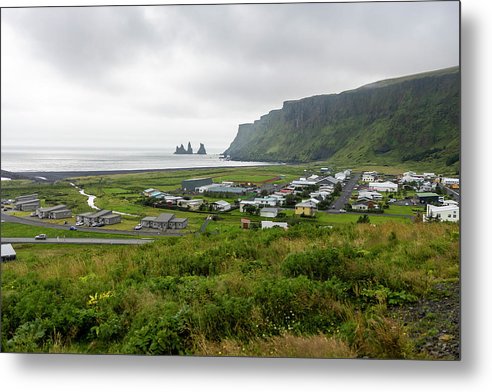 Iceland Vic - Metal Print